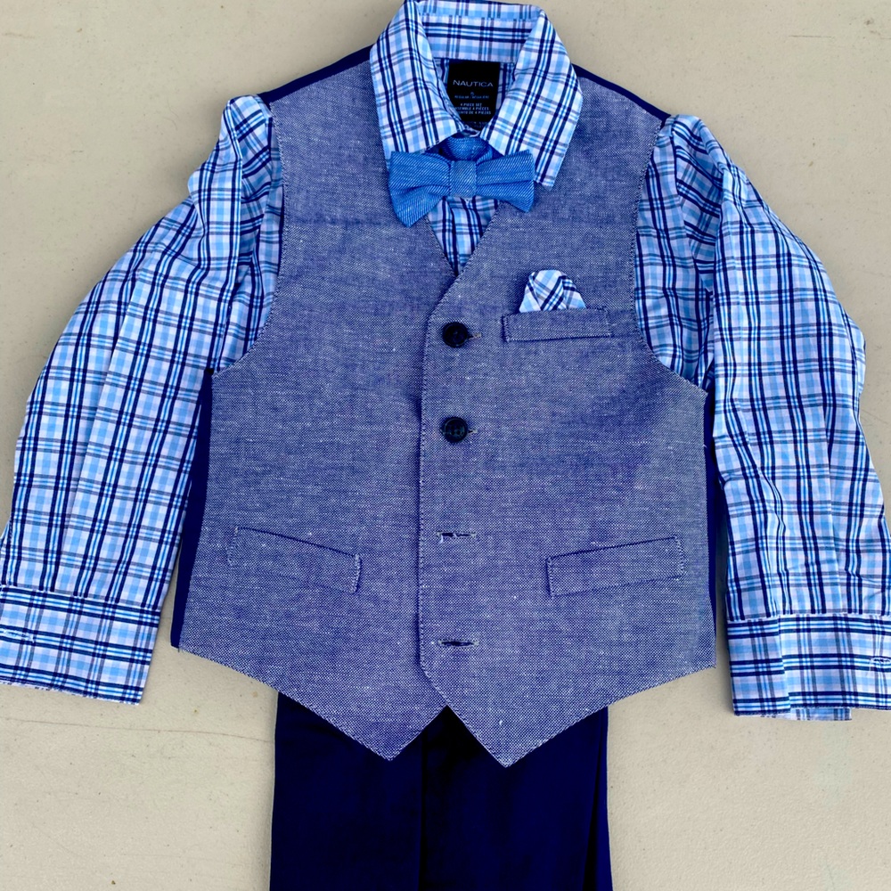 Boys suit ensemble.